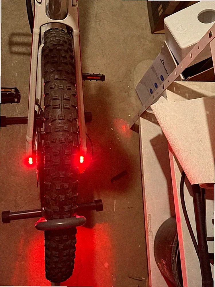 BULLS Sonic EVO AM 1 E-Mountainbike Fully Vollfederung Aluminium Weiß/Rot
