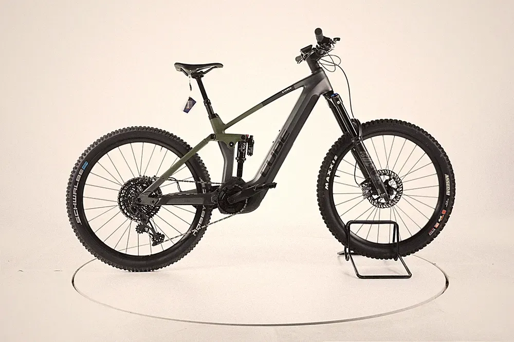 Cube Stereo Hybrid 160 HPC TM flash E-Bike Fully Top Elektrofahrrad Bosch Fahrra