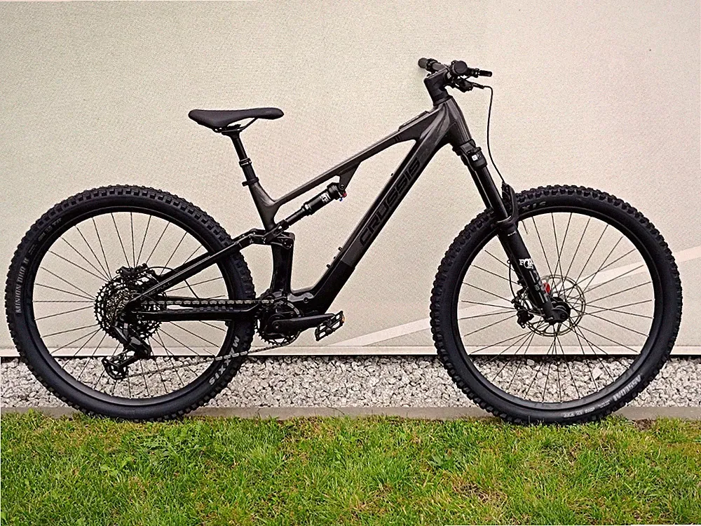 E-bike Crussis ONE-Full 11.11 Fully E-MTB Avinox 800Wh Akku 130Nm Drehmoment Top