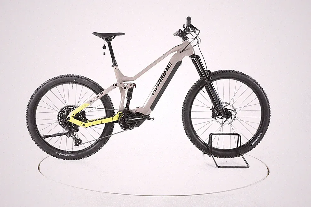 Haibike AllMtn 2 E-Bike Fully Top Elektrofahrrad Yamaha Akku 720Wh Fahrrad beige