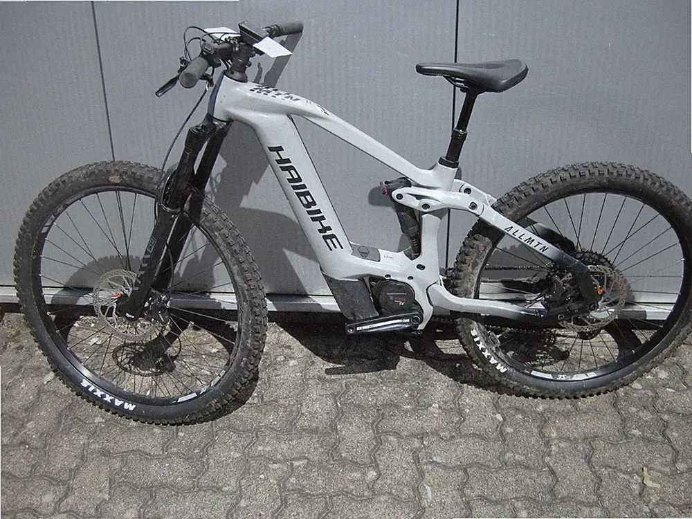 Haibike AllMtn CF 9 E-MTB Fully, 29/27,5", R=41cm, 750Wh Bosch CX, grau / schwar