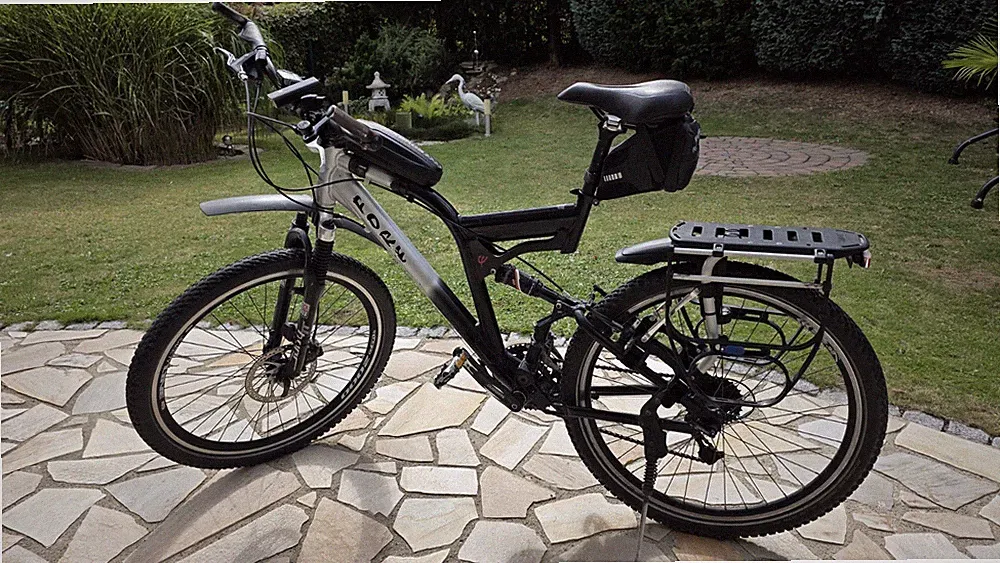 MTB / TOURENBIKE 26 Zoll Fully Rockshox Gabel Magura Bremsen, Shimano LX Deore