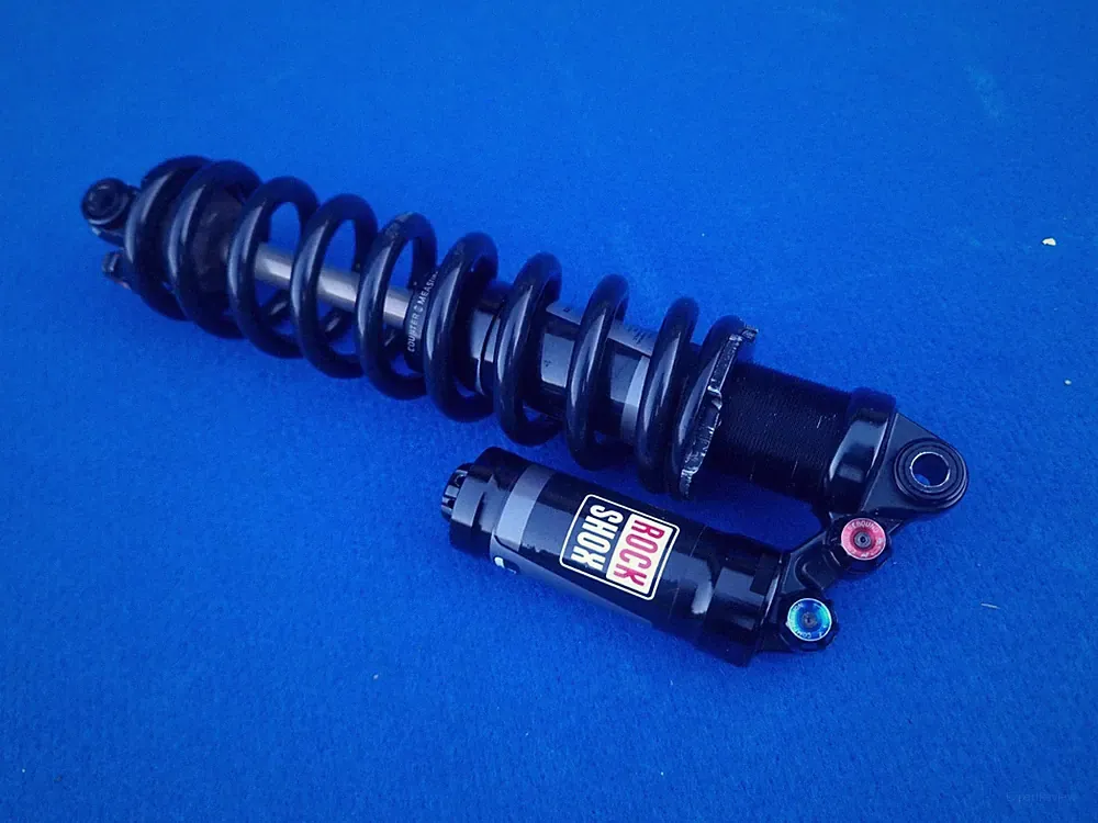 ROCK SHOX Vivid Coil Ultimate RC2 Hinterbaudämpfer Downhill