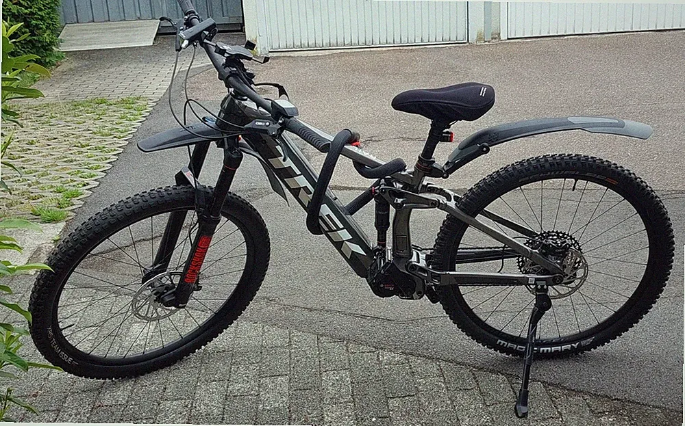 Trek Rail 9.7 Gen 4 E-Bike Fully Top Elektrofahrrad Bosch Akku 750Wh Fahrrad 29"